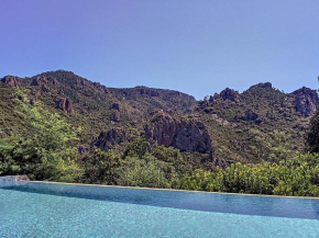 Les Roches Hacienda Provençale